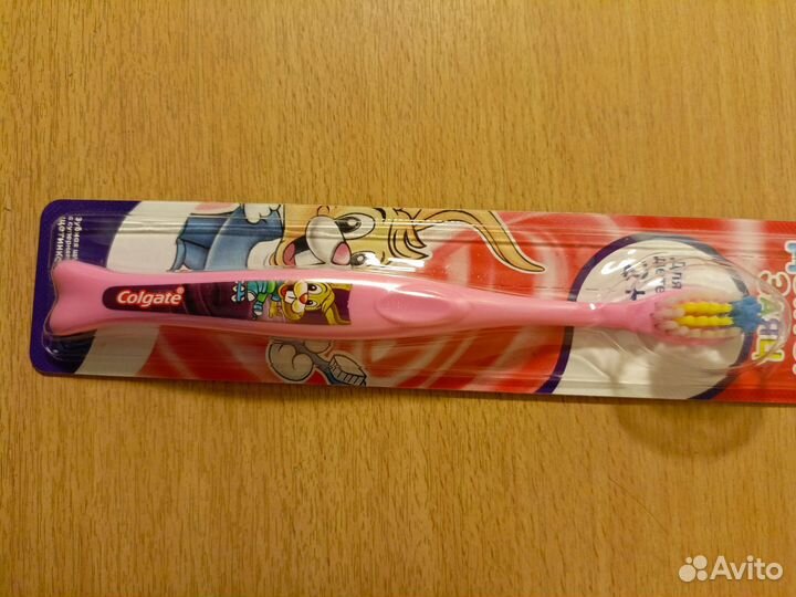 Детская зубная щётка