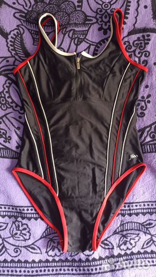 Купальник женский слитный 44 46