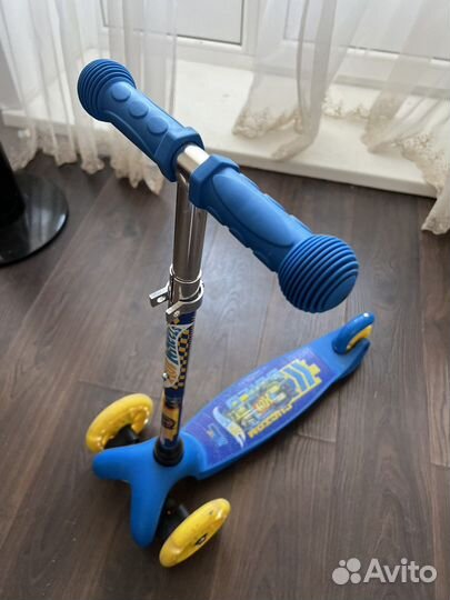 Самокат хот виллс