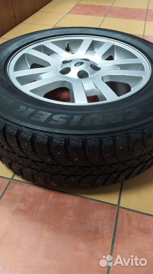 Bridgestone Ice Cruiser 5000 235/65 R17 107T