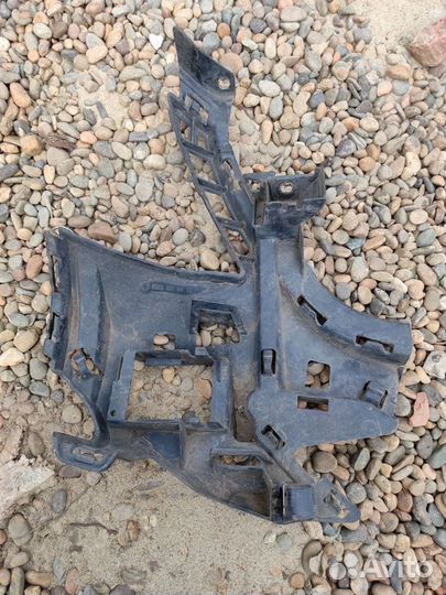 Каркас бампера передний левый Mercedes S-Class