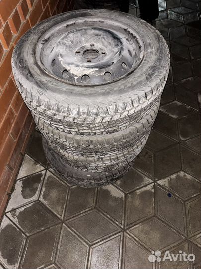 Колеса зимние 185 65 R15