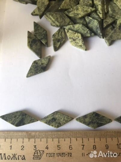 Змеевик натуральный камень