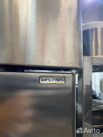 Морозильный шкаф