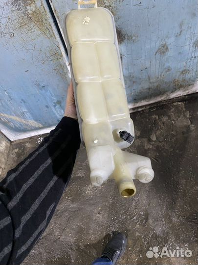 Бачок расширительный Mercedes w210