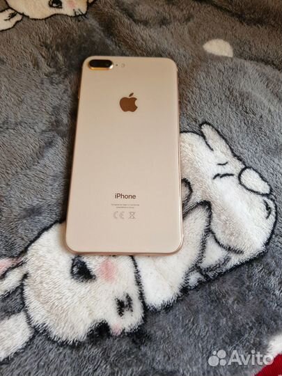 iPhone 8 Plus, 64 ГБ