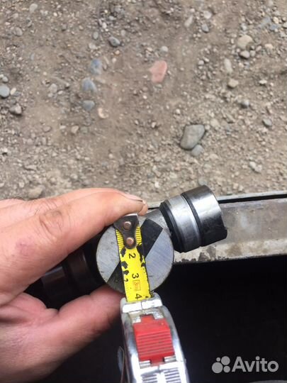 Продам 2 крестовины