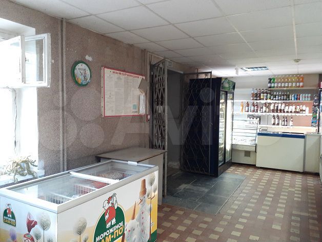 Торговое помещение, 142 м²