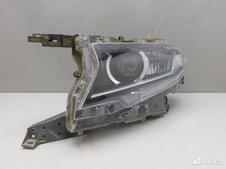 Фара левая Toyota Land Cruiser Prado