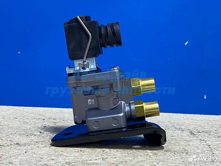 Клапан системы остановки двигателя Volvo FH FM