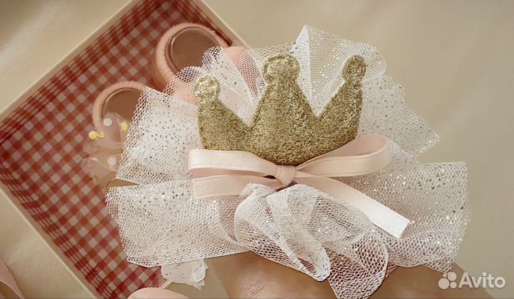 Подарочный набор для малышки пинетки+повязка