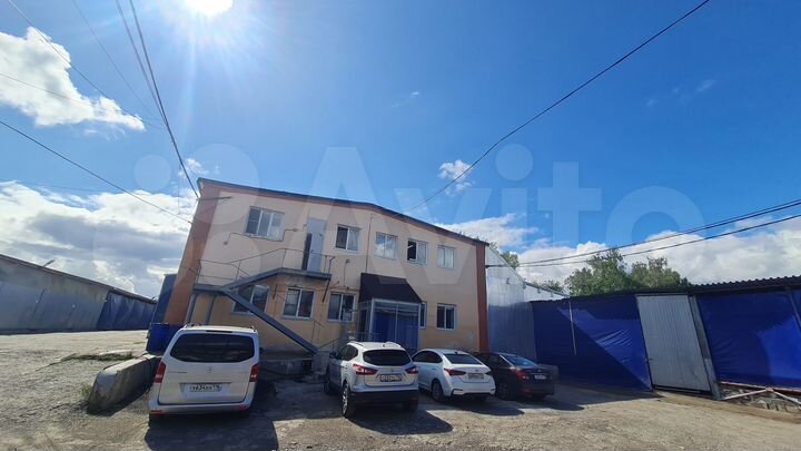 Здание на Химграде, 4000 м²