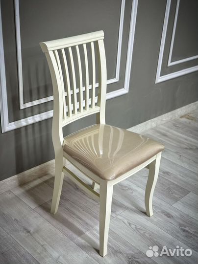 Кухонный стол. Доставка по всей России