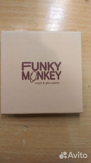 Палетка Funky monkey и b.colour