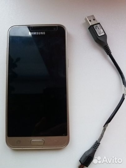Samsung Galaxy J3 (2016) SM-J320F/DS, 8 ГБ