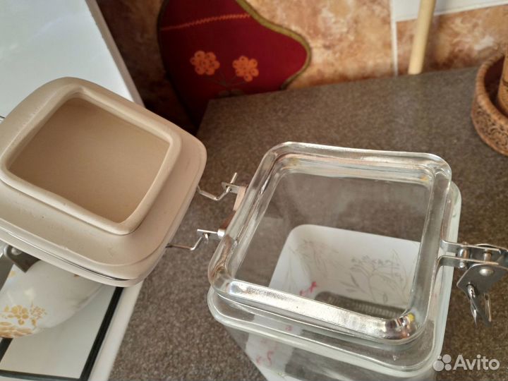 Банка для сыпучих. Стекло. Объем 1л