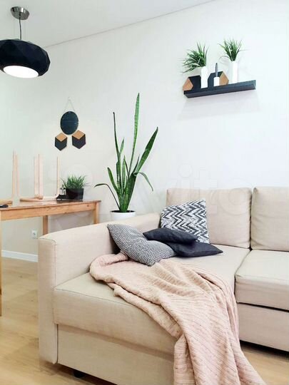 2-к. квартира, 50 м², 1/16 эт.