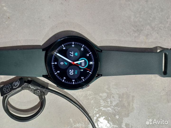 Смарт часы samsung galaxy watch 4