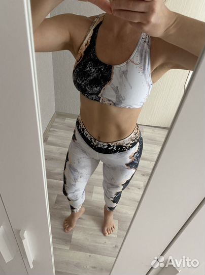 Костюм для фитнеса 44