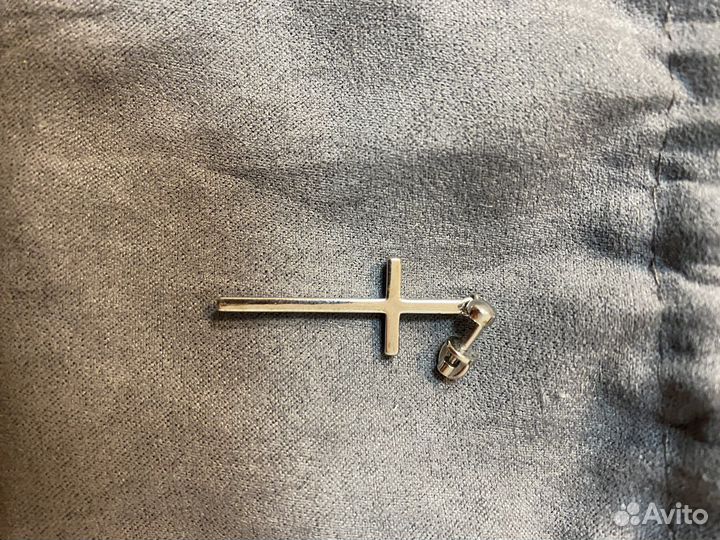 Серёжка крест из серебра