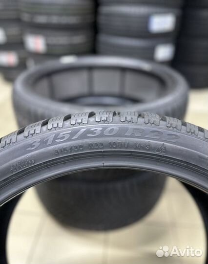 Pirelli Scorpion Winter 2 275/35 R22 и 315/30 R22 107V