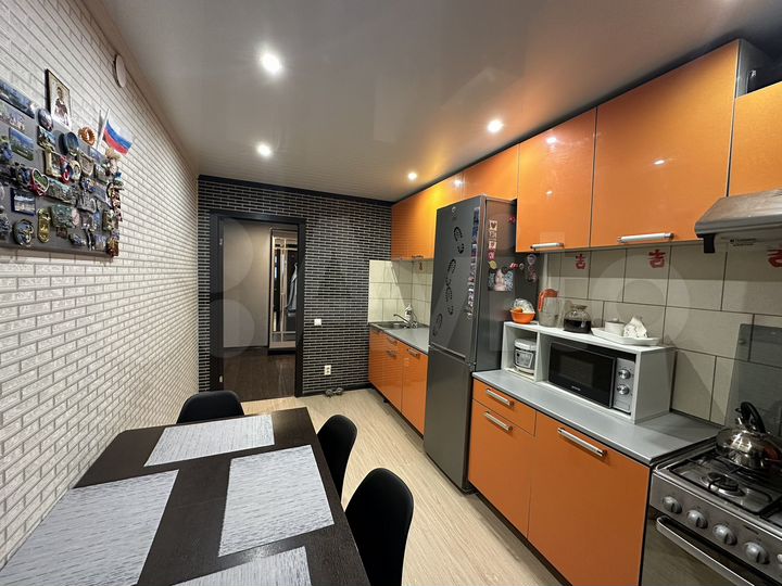 3-к. квартира, 77,7 м², 1/10 эт.