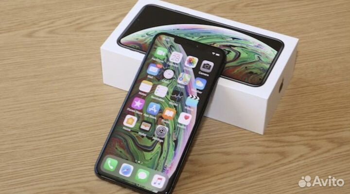 iPhone Xs, 256 ГБ