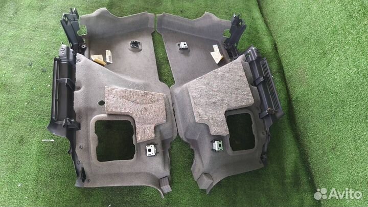 Обшивка багажника пара Volvo V50 B5254T3 2005