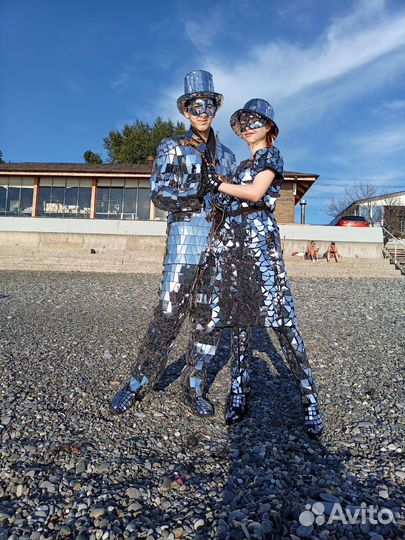 Зеркально блистательный дуэт на ваши праздники