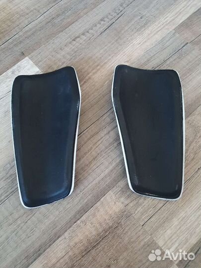 Щитки футбольные Puma