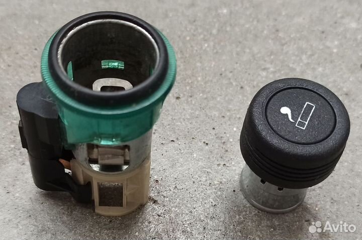 Прикуриватель/дополнительная розетка