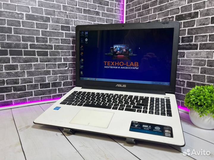 Офисный ноутбук для работы Asus SSD 256