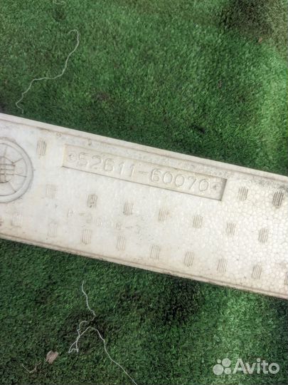 Абсорбер переднего бампера Toyota Land Cruiser 150