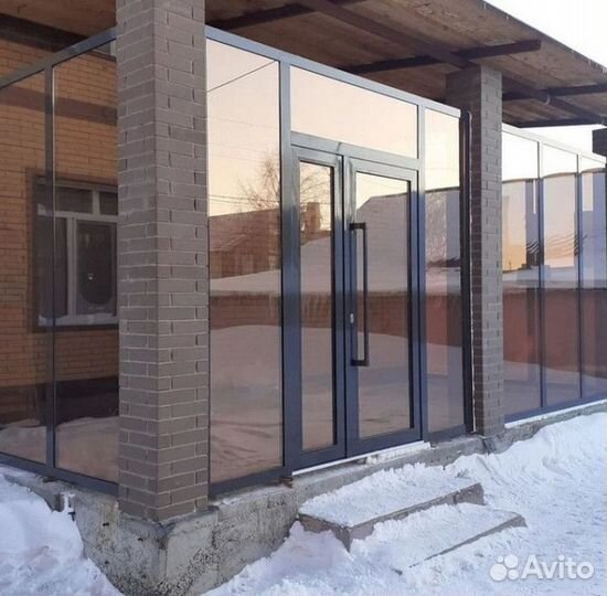 Двери новые