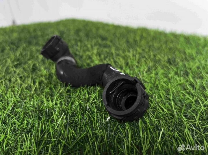 Патрубок системы охлаждения Bmw 7-Series G11 3.0