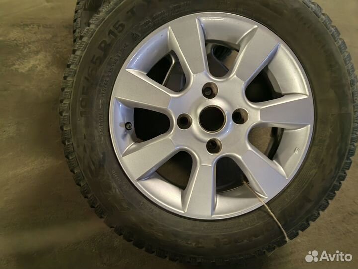 Continental IceContact 3 195/65 R15 95T