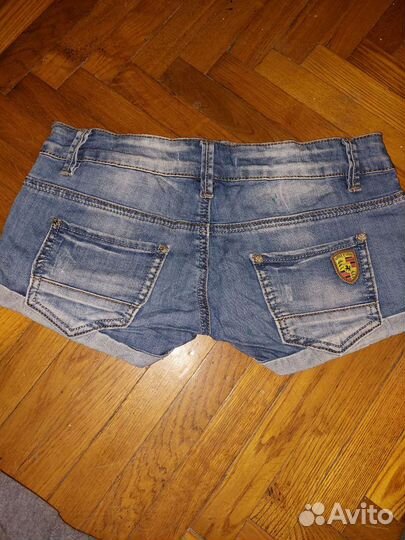 Женские джинсовые шорты