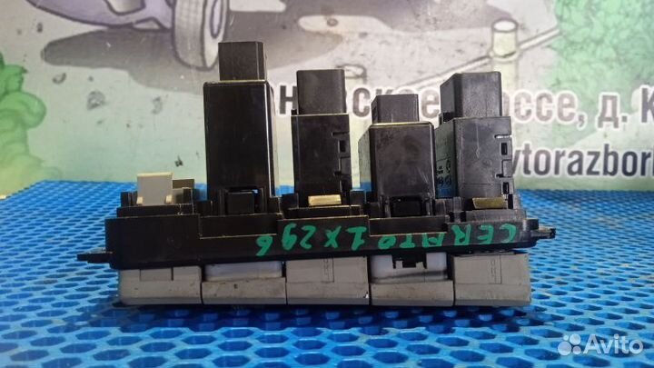 Блок управления света фар Kia Cerato