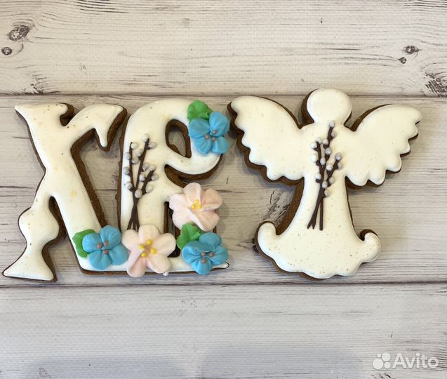 Пасхальные куличи и украшения для куличей