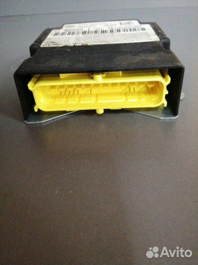 Блок SRS Volkswagen Polo 2012