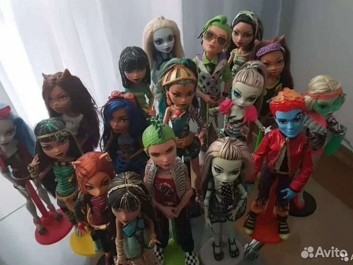 Куклы Монстер Хай разные