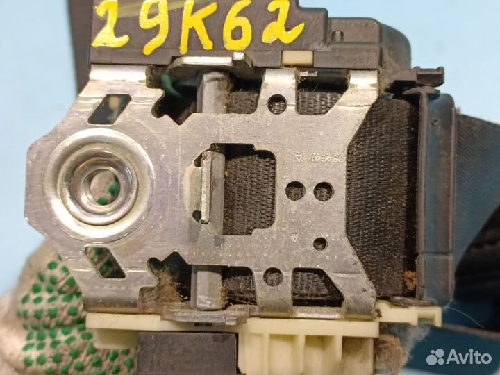 Ремень безопасности передний правый Ford Focus 2