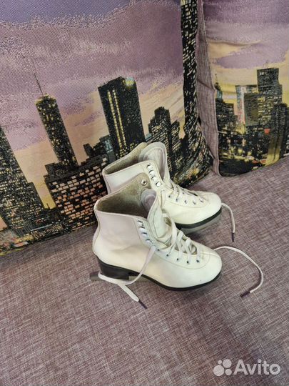 Коньки фигурные