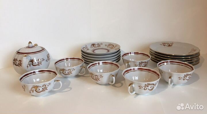 Сервиз чайный Дулево Тюльпан Золотое кружево