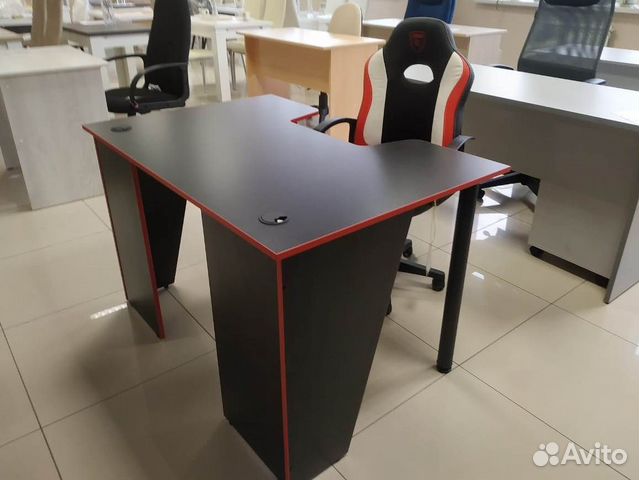 Игровой компьютерный стол 1 с бесплатной доставкой