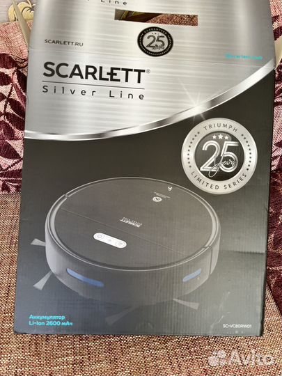 Робот пылесос scarlett