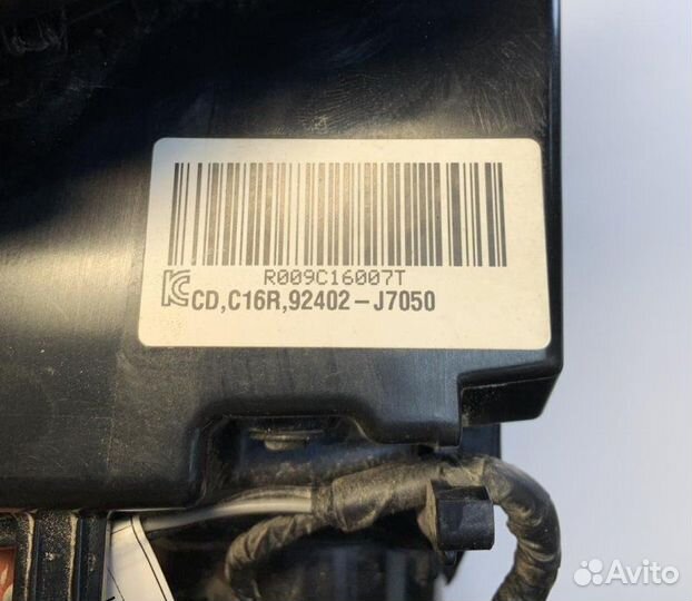 Фонарь наружный правый Kia Ceed 3 CD С 2018