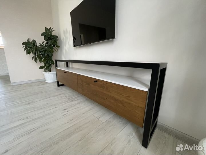 Тумба под телевизор лофт