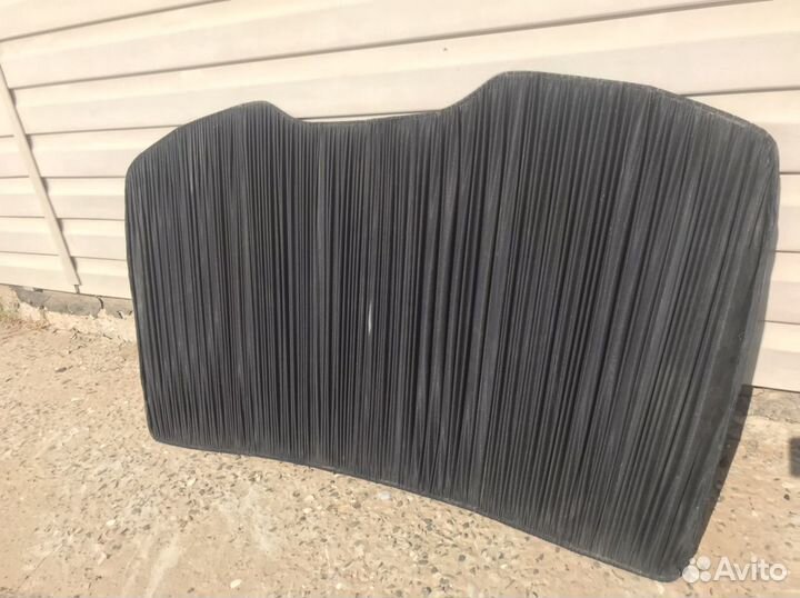 Задняя шторка Mercedes w220