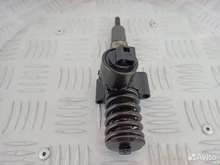 Форсунка Dodge Journey рест. 2008 68000912AA